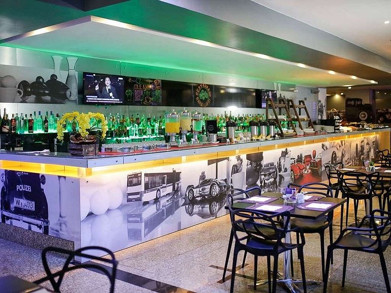 Flat Particular no Hotel Mercure 716