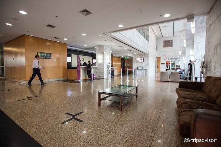 Flat Particular no Hotel Mercure 716