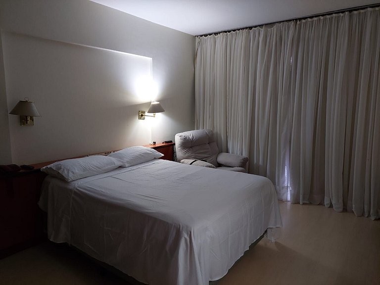 Flat Particular no Hotel Kubitschek Plaza 1121