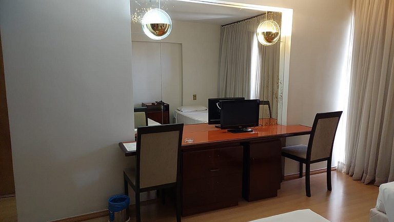 Flat Particular no Hotel Kubitschek Plaza 316