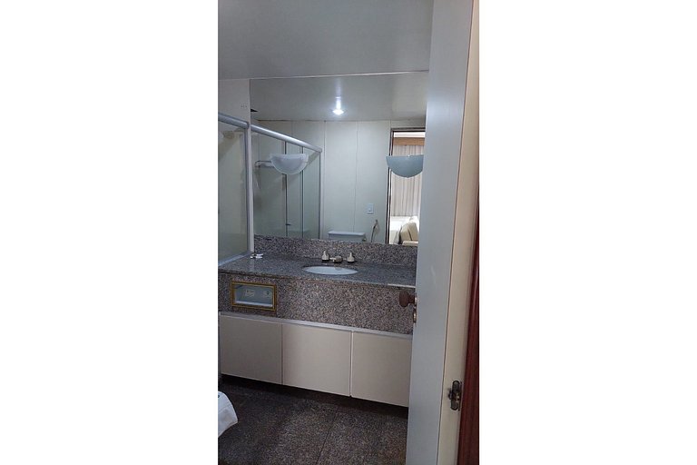 Flat Particular no Hotel Kubitschek Plaza 304