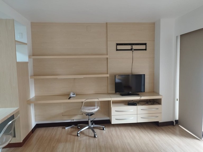 Flat Particular no Confort Suites 202