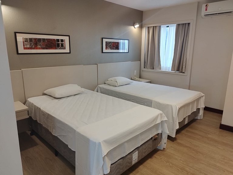 Flat Particular no Confort Suites 109