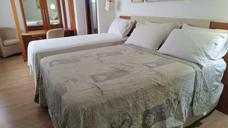 Flat Particular no Confort Suites 1014