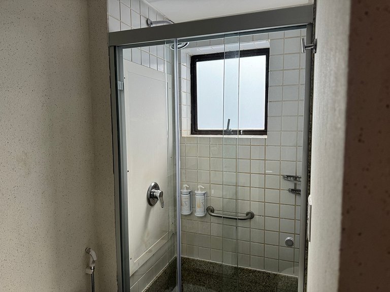 Flat Particular no Confort Suites 1111