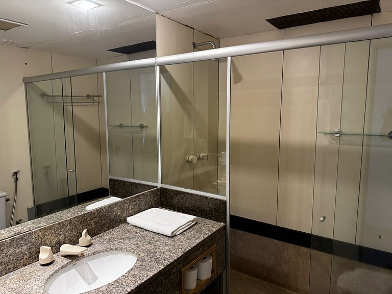 Flat Particular no Hotel Kubitschek Plaza 907