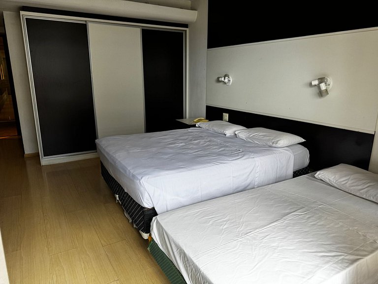 Flat Particular no Hotel Kubitschek Plaza 907