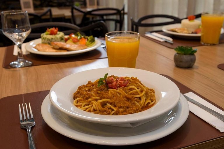 Flat Particular no Hotel Go Inn 0411